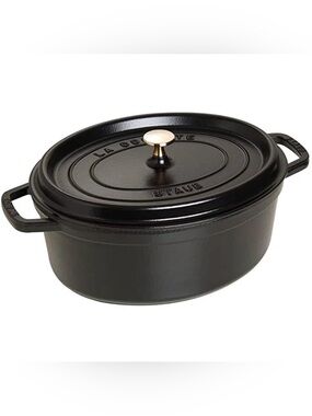 Staub Cocotte Ovale, Coq Au Vin Dutch Oven, Matte Black 5.75 QUART